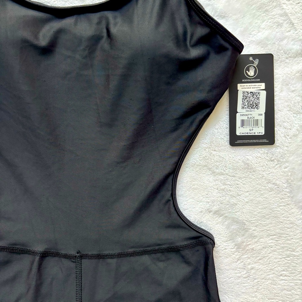 BODY GLOVE Smoothies Cadence Black One Piece Swimsuit--NWT--S - Picture 6 of 14